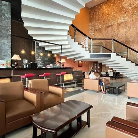 Grand Antares Hotel Medan Kültér fotó
