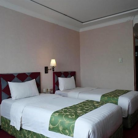 Grand Antares Hotel Medan Kültér fotó