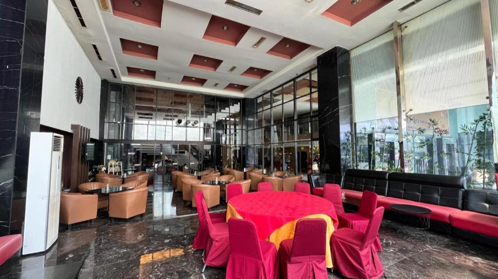 Grand Antares Hotel Medan Kültér fotó