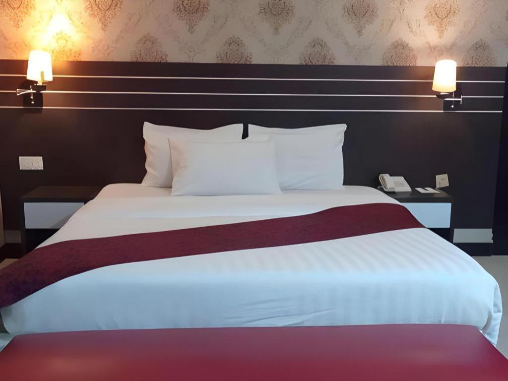 Grand Antares Hotel Medan Kültér fotó