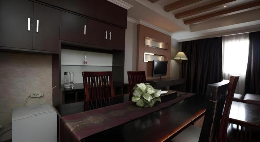 Grand Antares Hotel Medan Kültér fotó