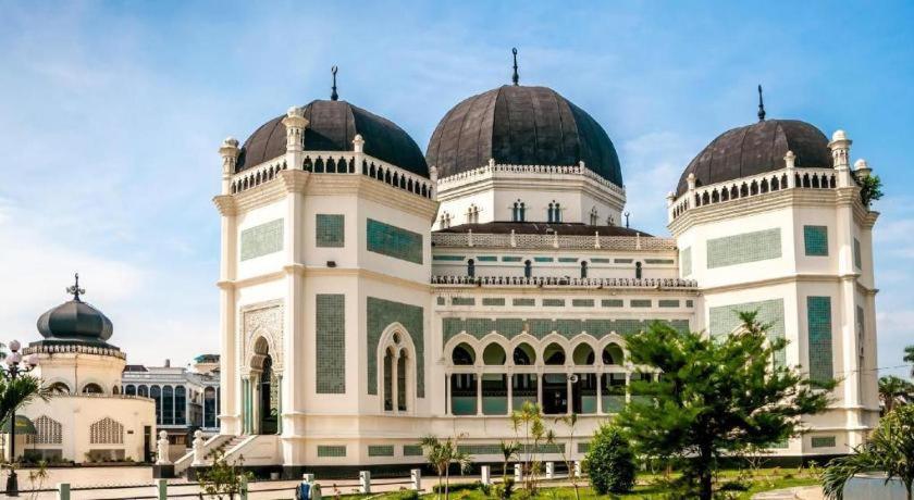 Grand Antares Hotel Medan Kültér fotó
