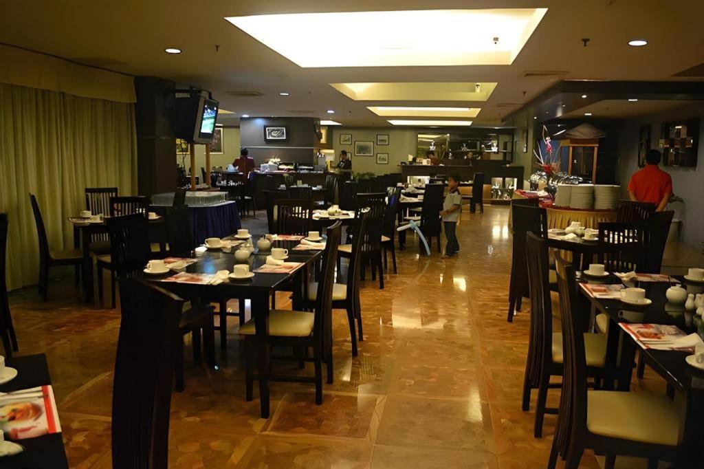 Grand Antares Hotel Medan Kültér fotó