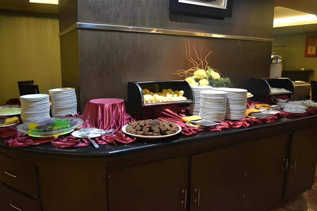 Grand Antares Hotel Medan Kültér fotó
